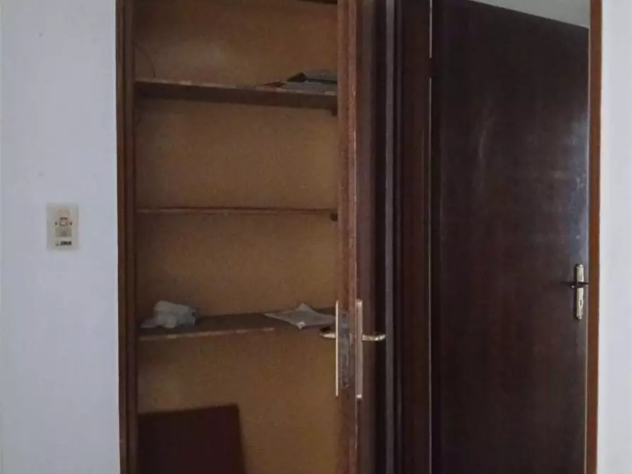 Immagine 12 di Magazzino in vendita  in via F.Crispi 78 a Calamonaci