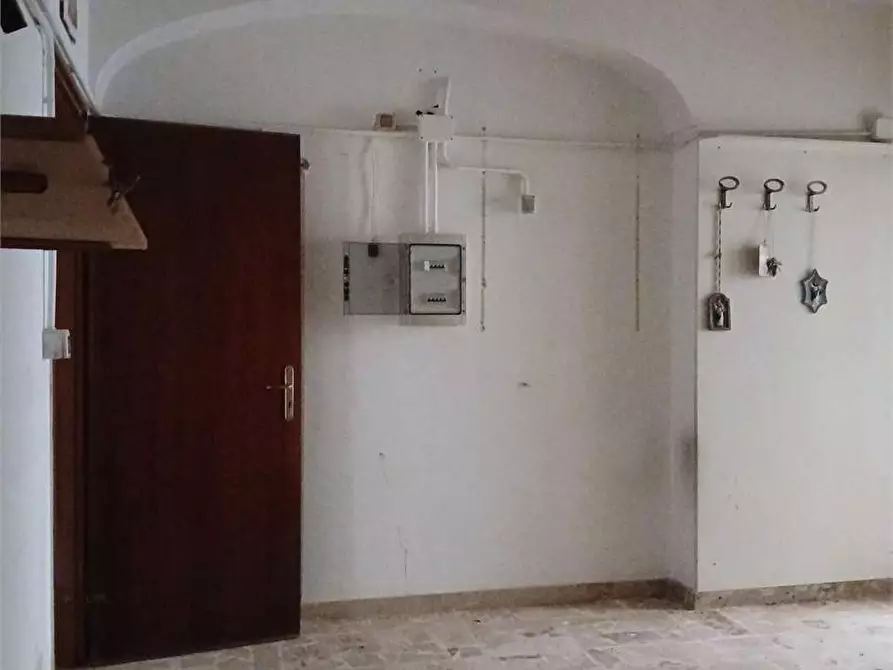 Immagine 3 di Magazzino in vendita  in via F.Crispi 78 a Calamonaci