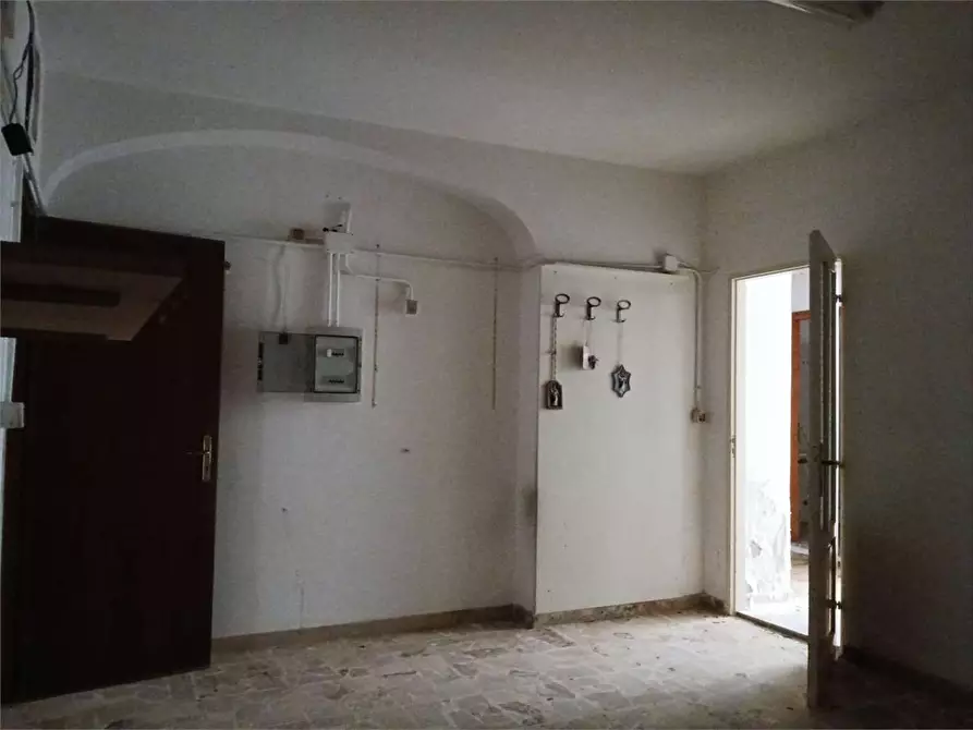Immagine 5 di Magazzino in vendita  in via F.Crispi 78 a Calamonaci