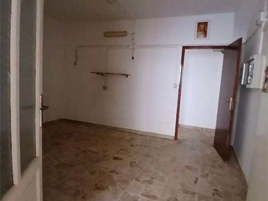 Immagine 7 di Magazzino in vendita  in via F.Crispi 78 a Calamonaci