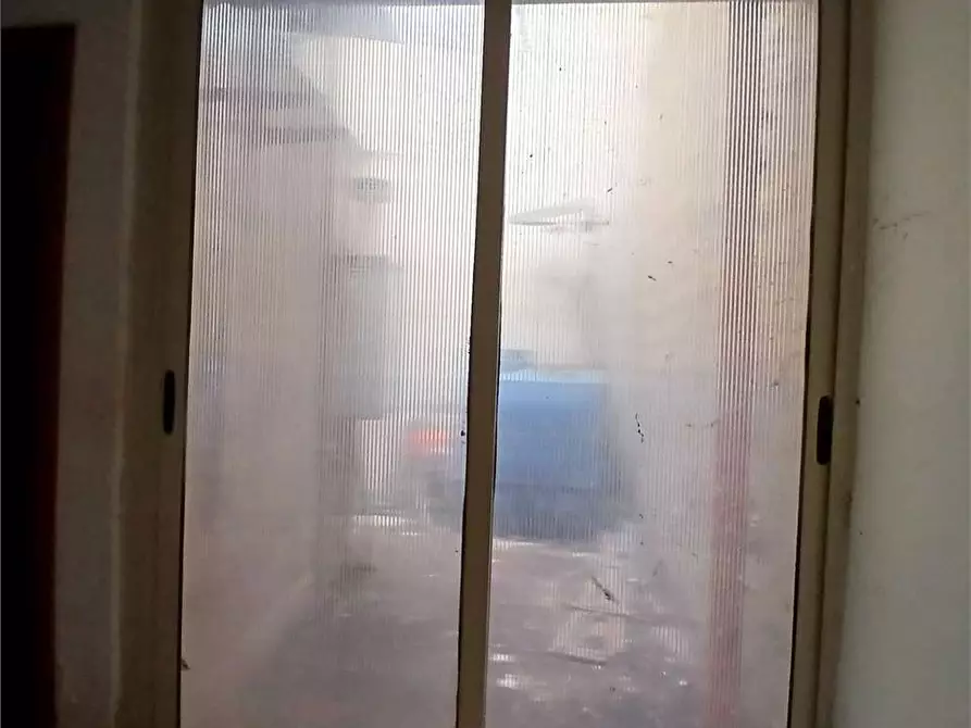 Immagine 14 di Magazzino in vendita  in via F.Crispi 78 a Calamonaci