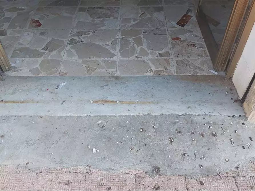 Immagine 30 di Magazzino in vendita  in via F.Crispi 78 a Calamonaci