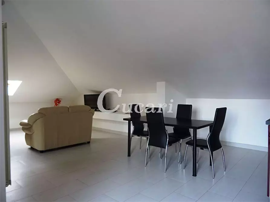 Immagine 10 di Trilocale in affitto  in via enrico fermi  a Frascati