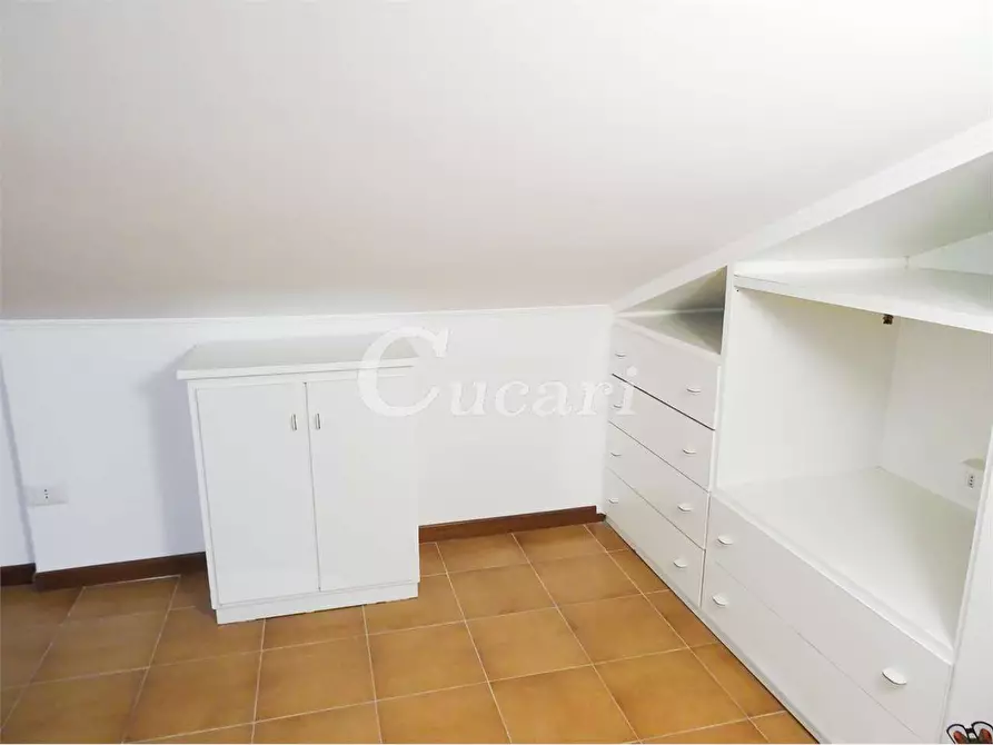 Immagine 17 di Monolocale in affitto  in via Don Annideo  a Grottaferrata