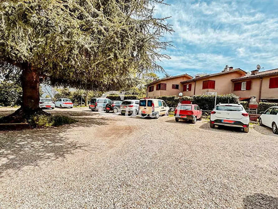 Immagine 35 di Villa in vendita  in Largo Dei Furii a Monte Porzio Catone