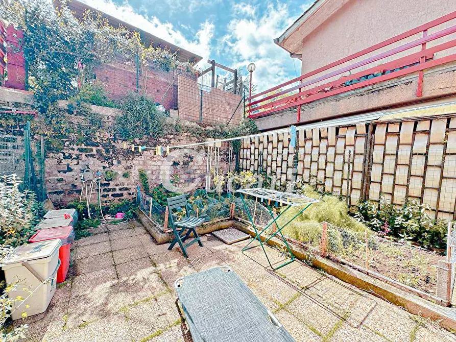 Immagine 33 di Villa in vendita  in Largo Dei Furii a Monte Porzio Catone