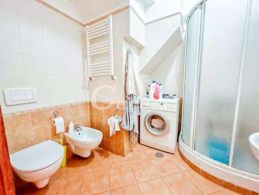 Immagine 19 di Villa in vendita  in Largo Dei Furii a Monte Porzio Catone