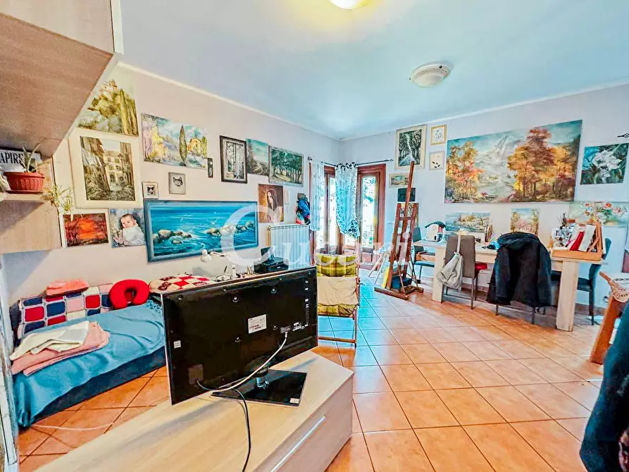 Immagine 25 di Villa in vendita  in Largo Dei Furii a Monte Porzio Catone