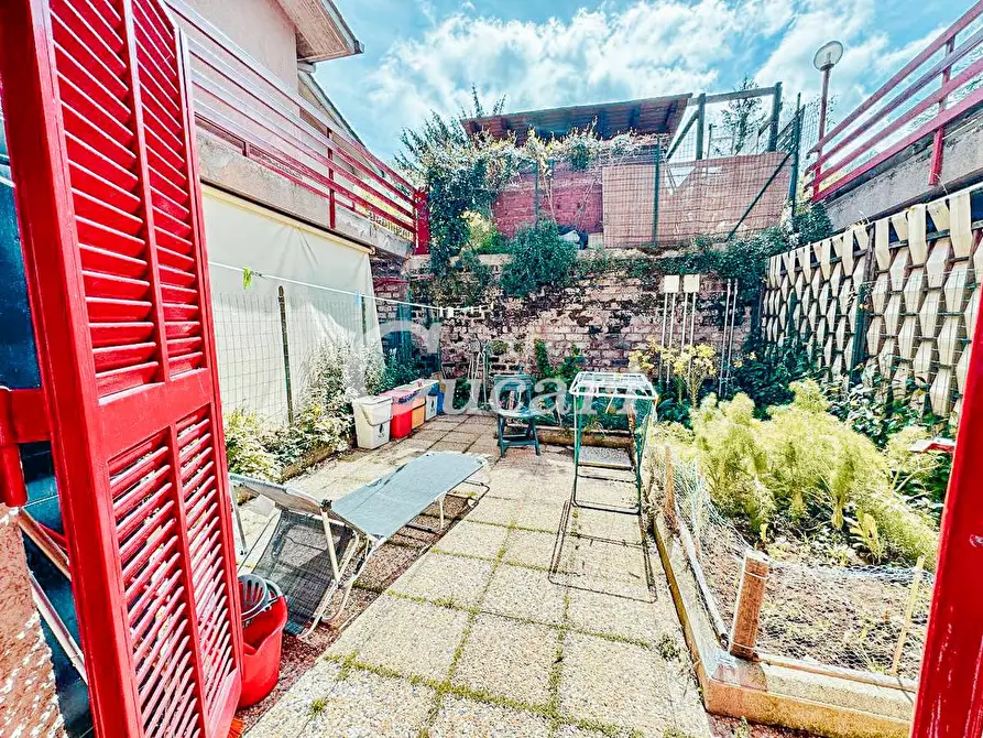 Immagine 37 di Villa in vendita  in Largo Dei Furii a Monte Porzio Catone