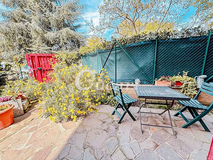 Immagine 40 di Villa in vendita  in Largo Dei Furii a Monte Porzio Catone