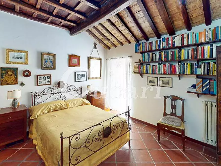 Immagine 30 di Attico in vendita  in via cesare baronio a Frascati