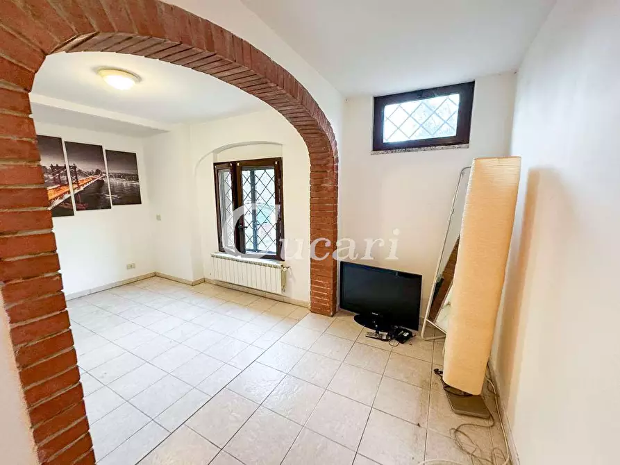 Immagine 15 di Bilocale in affitto  in via delle perazzeta a Frascati