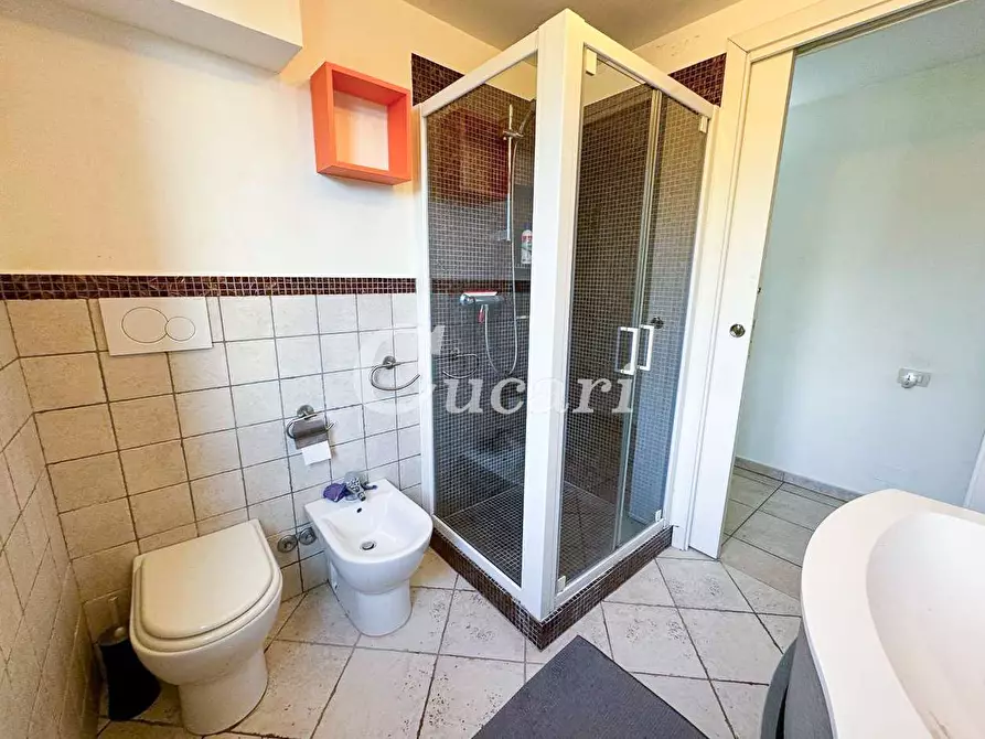 Immagine 11 di Bilocale in affitto  in via delle perazzeta a Frascati