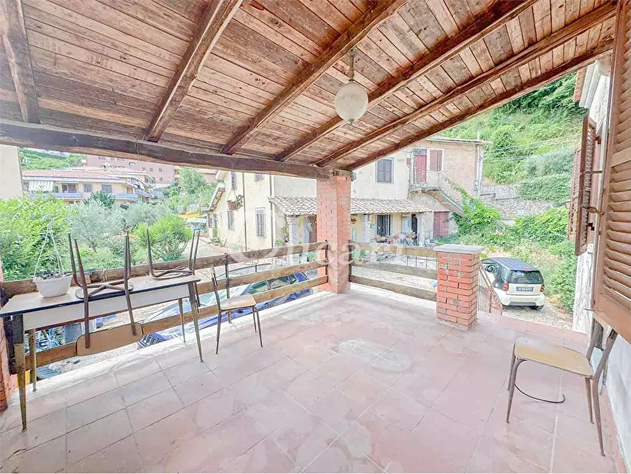 Immagine 3 di Quadrilocale in vendita  in via tuscolo a Montecompatri
