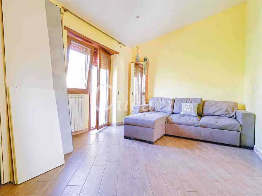 Immagine 21 di Trilocale in vendita  in via giuseppe verdi a Marino