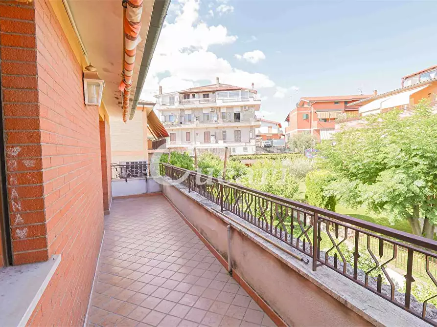 Immagine 26 di Trilocale in vendita  in via giuseppe verdi a Marino