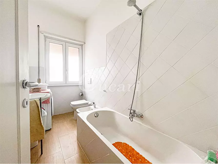 Immagine 40 di Appartamento in affitto  in viale kennedy a Ciampino