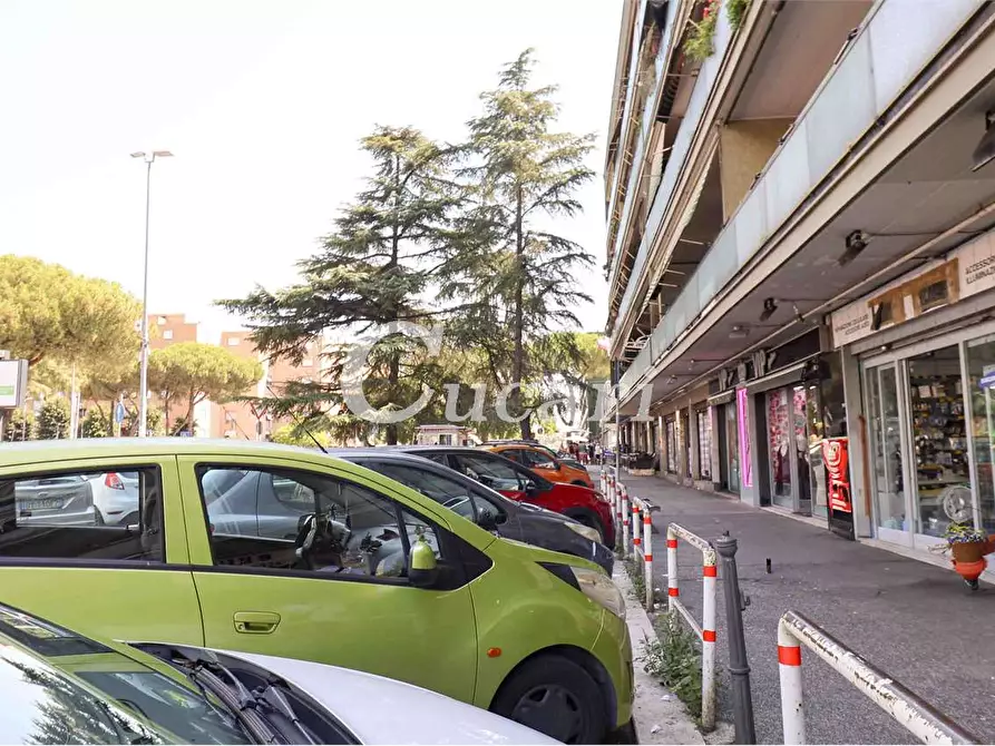 Immagine 3 di Negozio in vendita  in Viale Paolo Ferdinando Quaglia a Roma