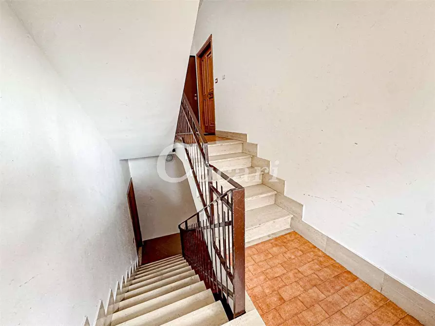 Immagine 30 di Trilocale in vendita  in via castelbellinio a Roma