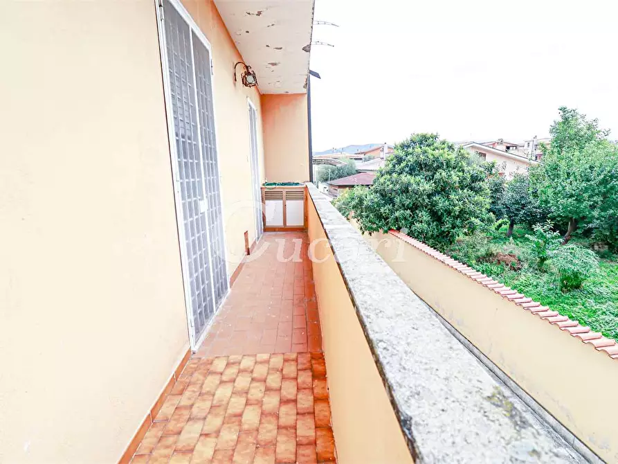 Immagine 37 di Trilocale in vendita  in via castelbellinio a Roma