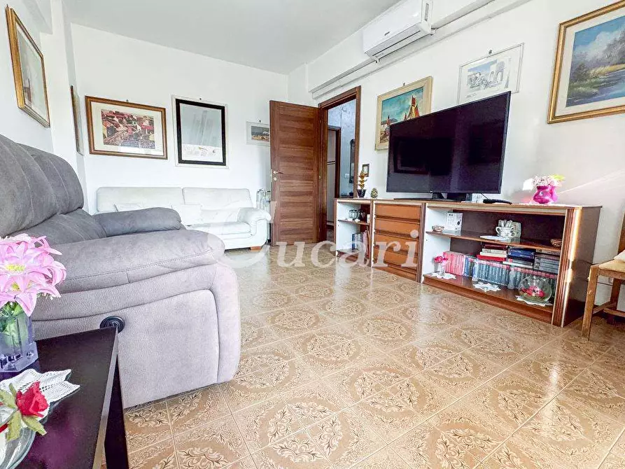 Immagine 4 di Trilocale in vendita  in Via Francesco Pellegrini a Roma