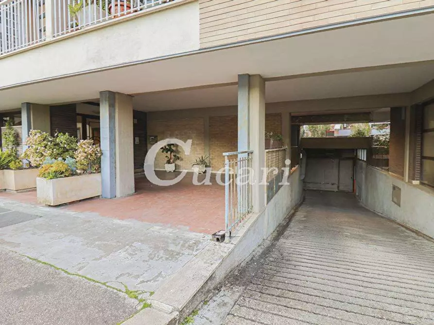 Immagine 35 di Trilocale in vendita  in Via Francesco Pellegrini a Roma