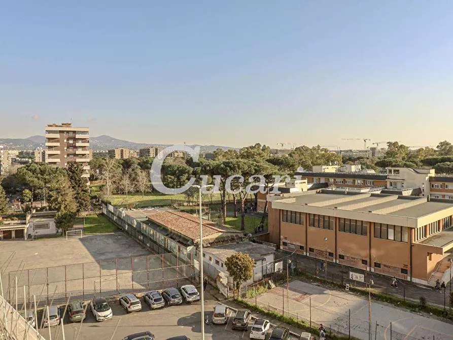 Immagine 12 di Trilocale in vendita  in Via Francesco Pellegrini a Roma