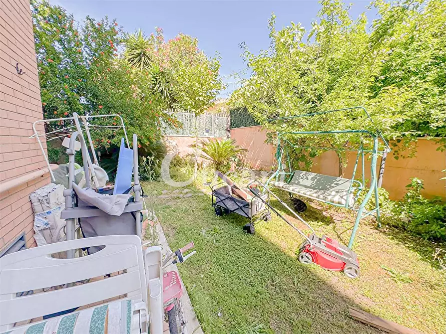 Immagine 43 di Appartamento in vendita  in via ignazio scimmonelli a Roma