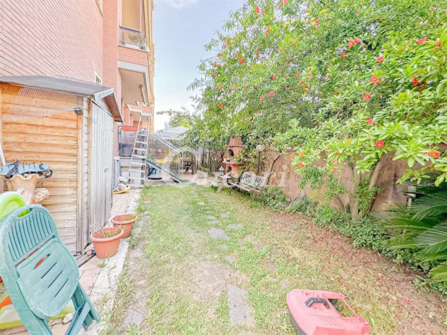 Immagine 46 di Appartamento in vendita  in via ignazio scimmonelli a Roma