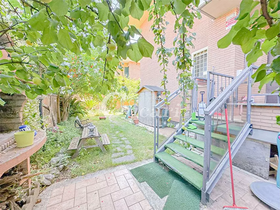 Immagine 52 di Appartamento in vendita  in via ignazio scimmonelli a Roma