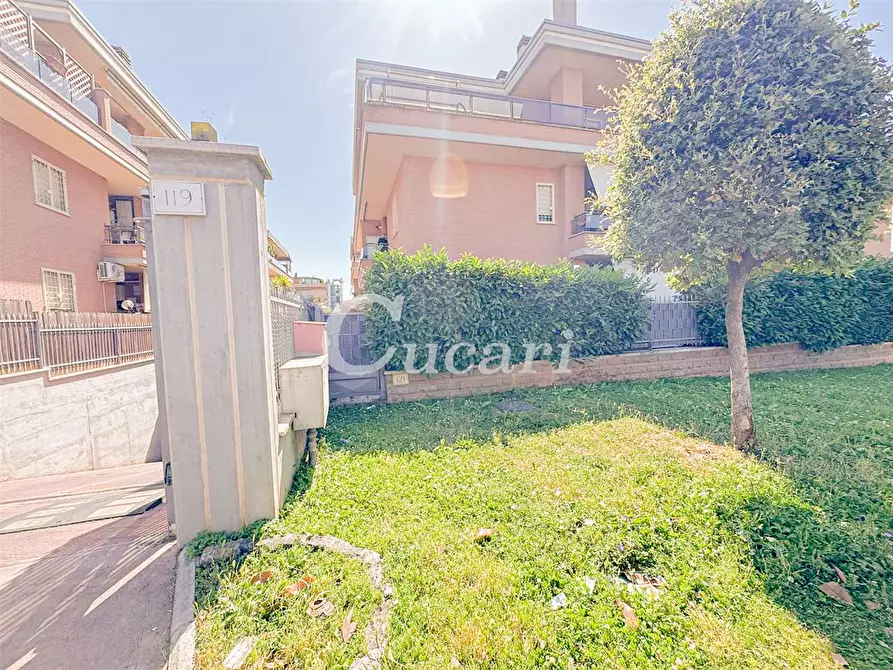 Immagine 58 di Appartamento in vendita  in via ignazio scimmonelli a Roma