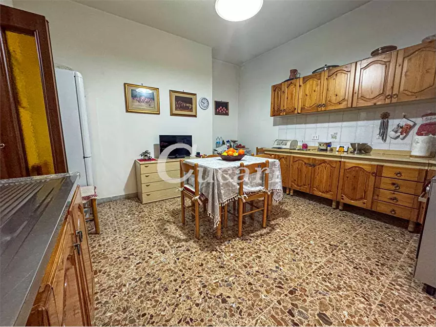 Immagine 5 di Appartamento in vendita  in viale del lavoro 108 a Ciampino