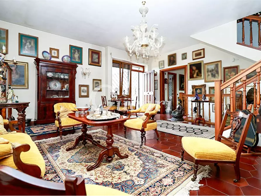 Immagine 13 di Villa in vendita  in viale tevere a Ardea