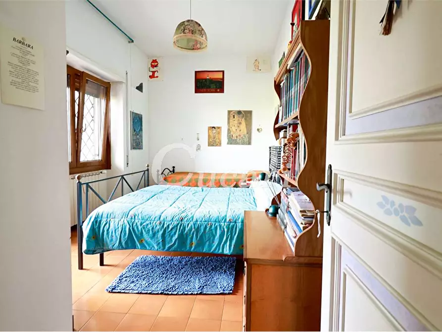 Immagine 36 di Villa in vendita  in viale tevere a Ardea