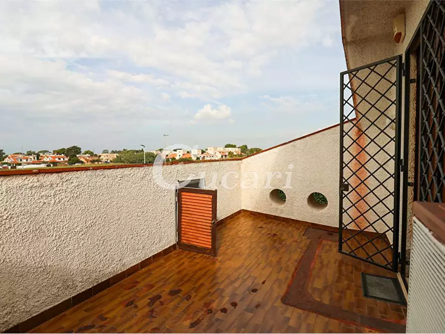 Immagine 47 di Villa in vendita  in viale tevere a Ardea