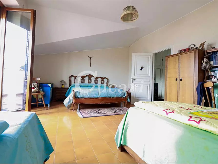 Immagine 53 di Villa in vendita  in viale tevere a Ardea