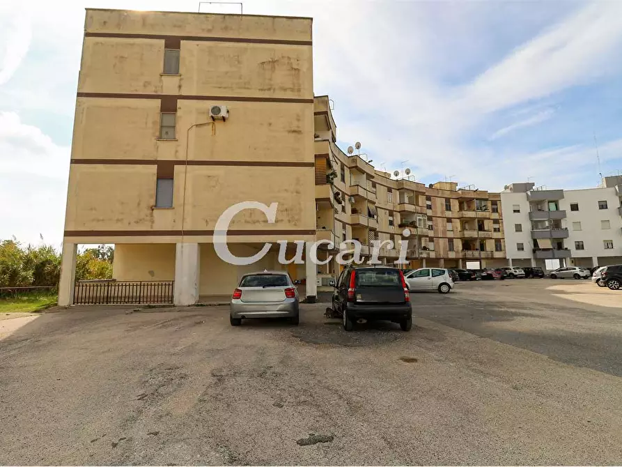 Immagine 14 di Garage in vendita  in largo dei germani a Ardea