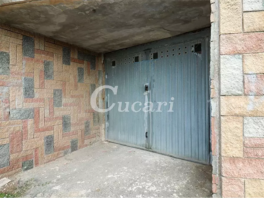 Immagine 12 di Garage in vendita  in via arno a Ardea