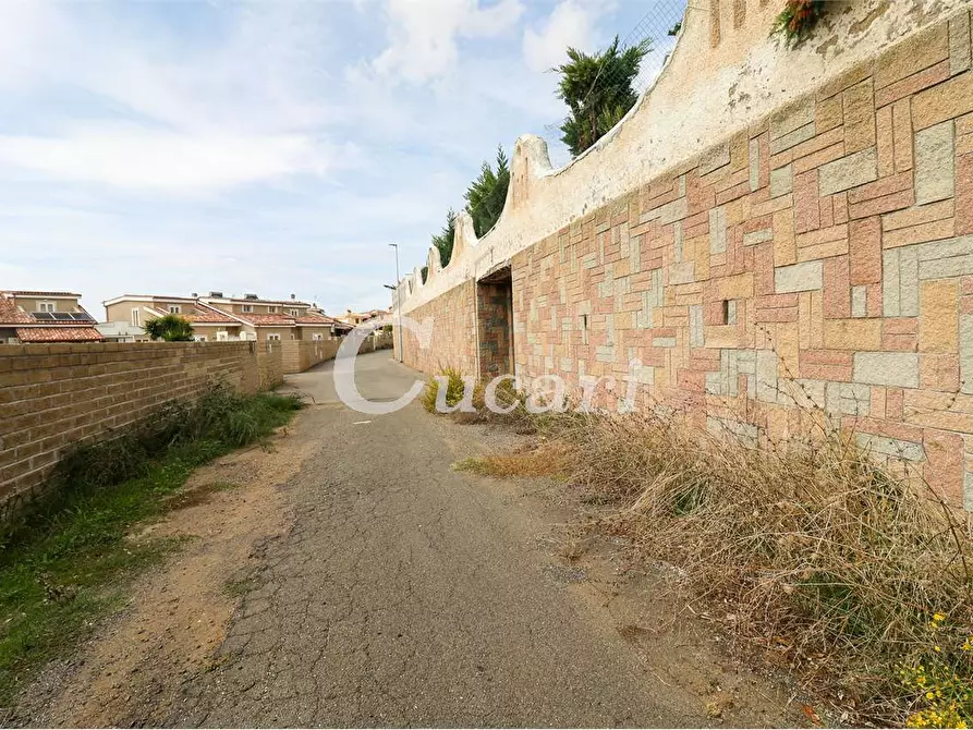 Immagine 14 di Garage in vendita  in via arno a Ardea