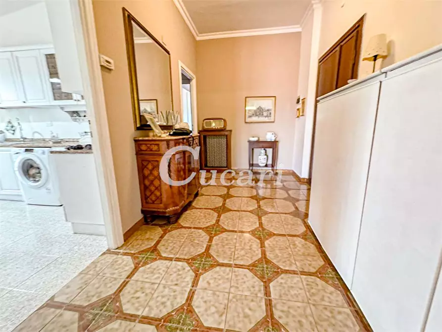 Immagine 14 di Quadrilocale in vendita  in VIA CERZETO a Roma