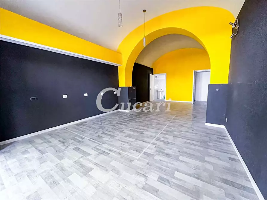 Immagine 20 di Negozio in affitto  in viale emilia romagna a Genzano Di Roma