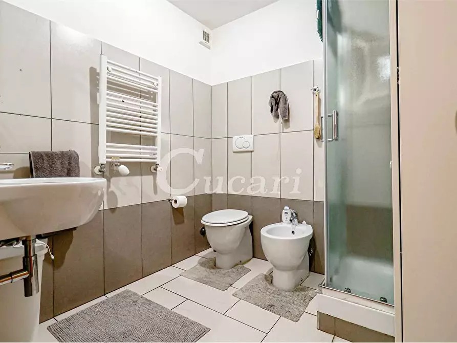 Immagine 10 di Trilocale in vendita  in via di salè a Frascati