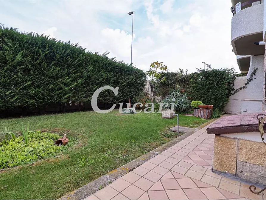 Immagine 5 di Villa in vendita  in viale tevere a Ardea