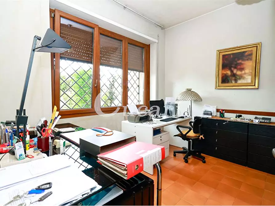 Immagine 25 di Villa in vendita  in viale tevere a Ardea