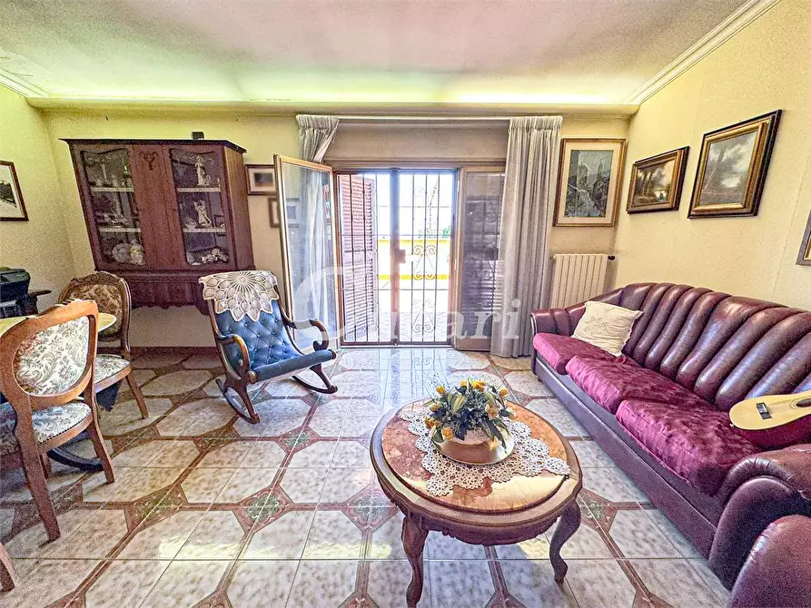 Immagine 21 di Quadrilocale in vendita  in VIA CERZETO a Roma