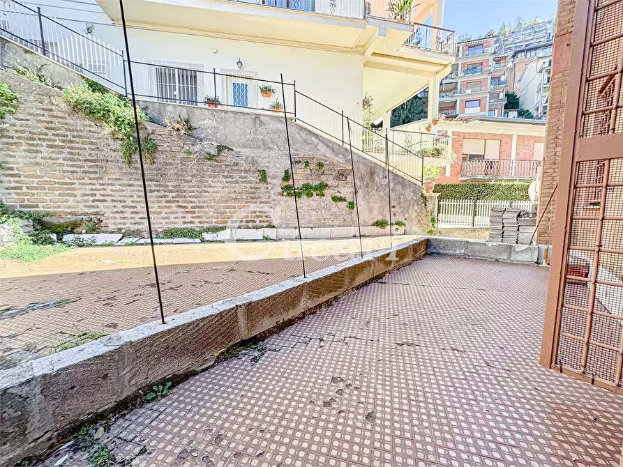 Immagine 34 di Quadrilocale in vendita  in via san carlo borromeo a Rocca Di Papa