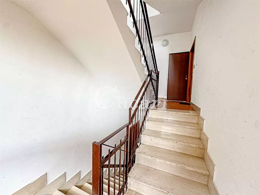 Immagine 6 di Trilocale in vendita  in via castelbellinio a Roma