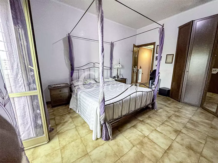 Immagine 25 di Trilocale in vendita  in via castelbellinio a Roma