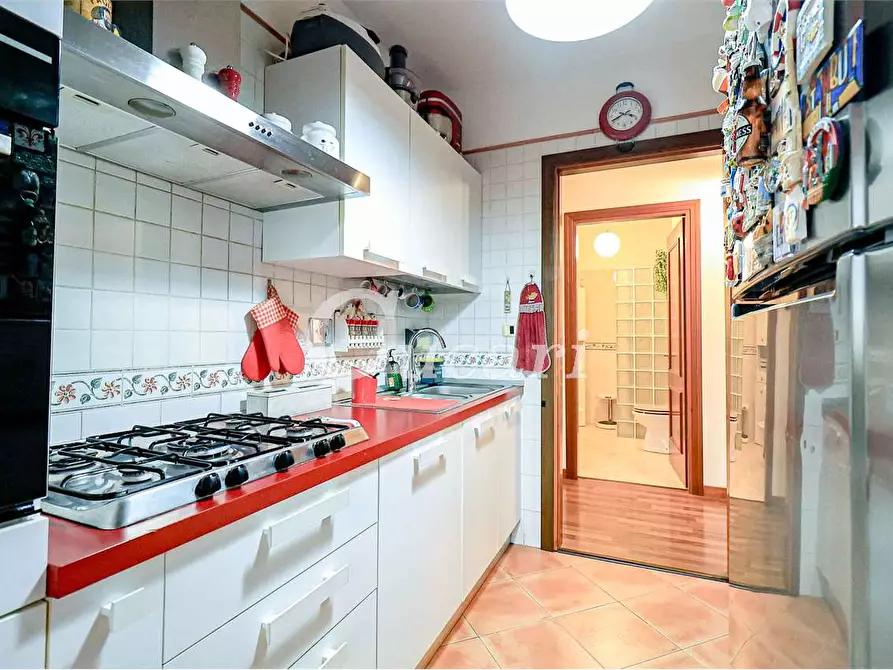 Immagine 11 di Trilocale in vendita  in via carlo bernardo mosca 57 a Roma