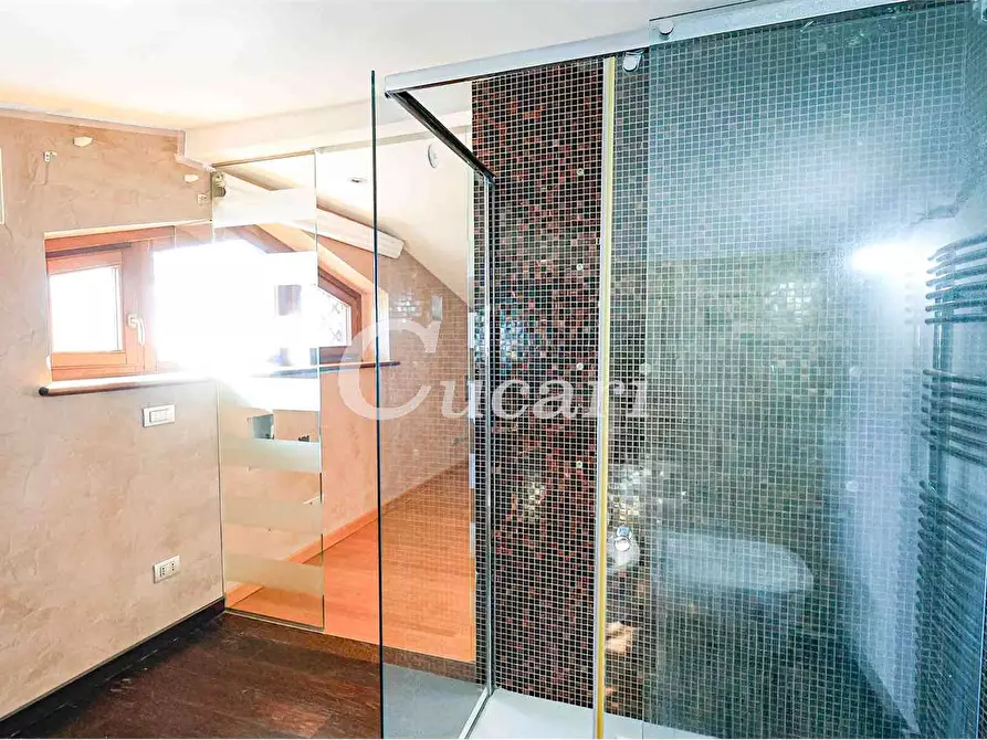 Immagine 33 di Casa bifamiliare in vendita  in Via Enrico Fermi a Frascati